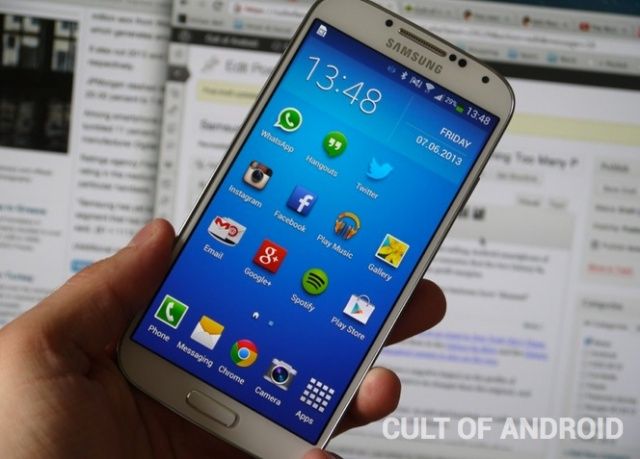 Samsung-Galaxy-S4-white-front