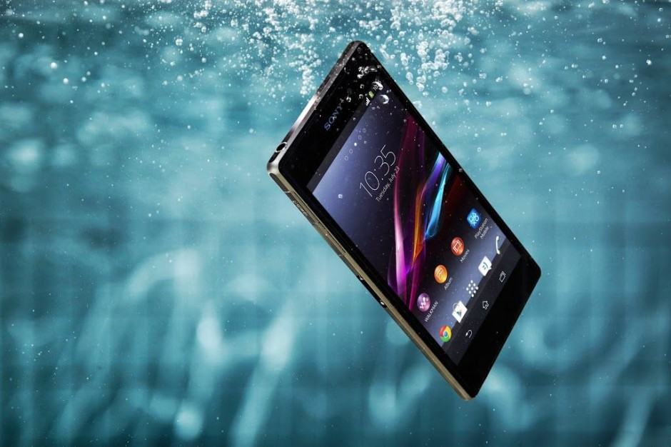 Sony-Xperia-Z1S-underwater