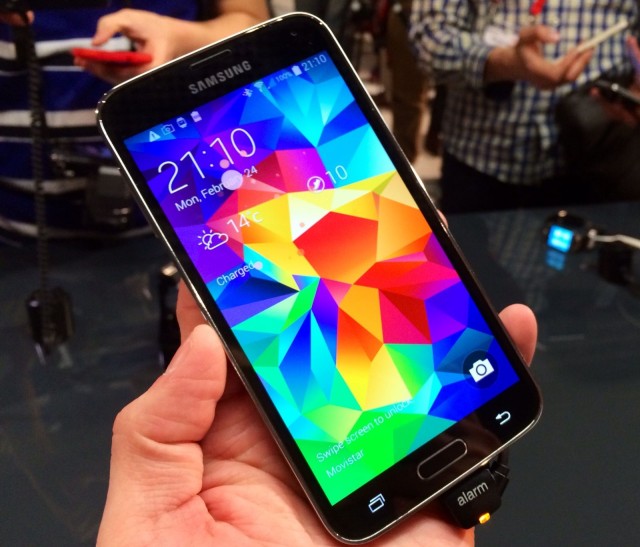 Galaxy-S5-hands-on
