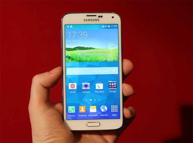 Galaxy S5 Hands On