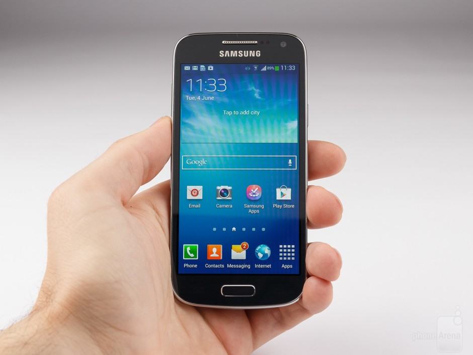 Samsung-Galaxy-S4-mini-Review-04-screen