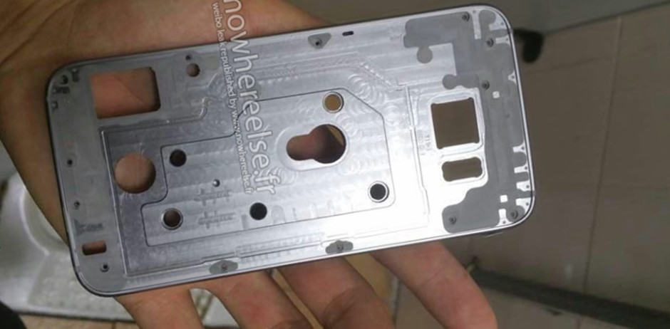 Is this the inside of the Galaxy S6? Photo: NowhereElse
